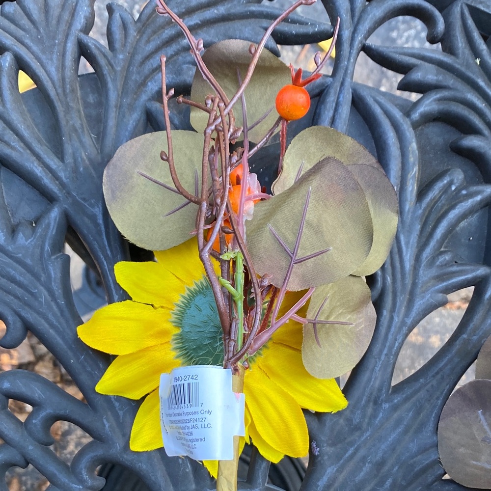 Bloom Room Fall Sunflower and berry Picks - Picture 4 of 6